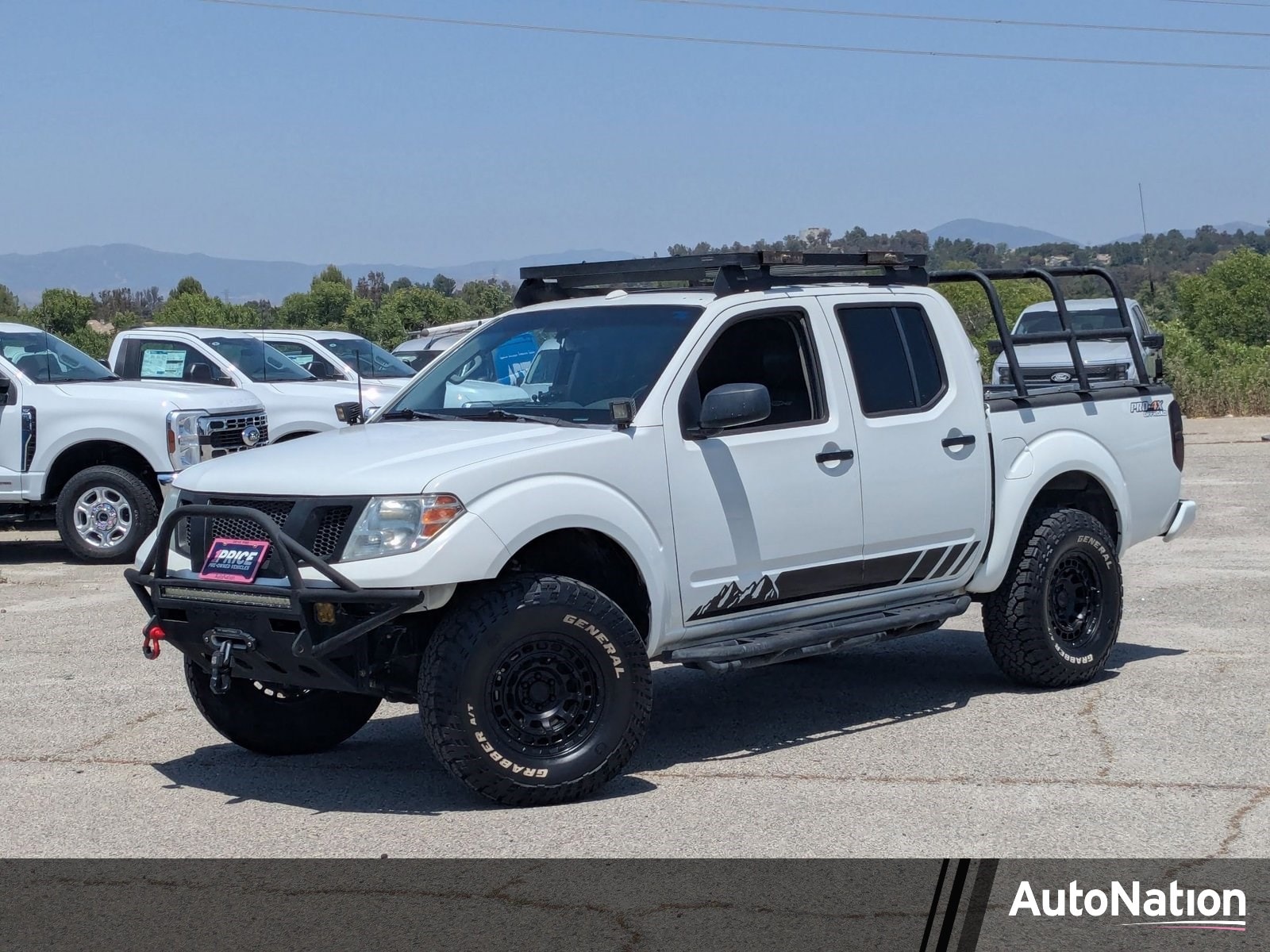 2014 Nissan Frontier 4.0 PRO-4X Crew Cab 4X4 AT's photo