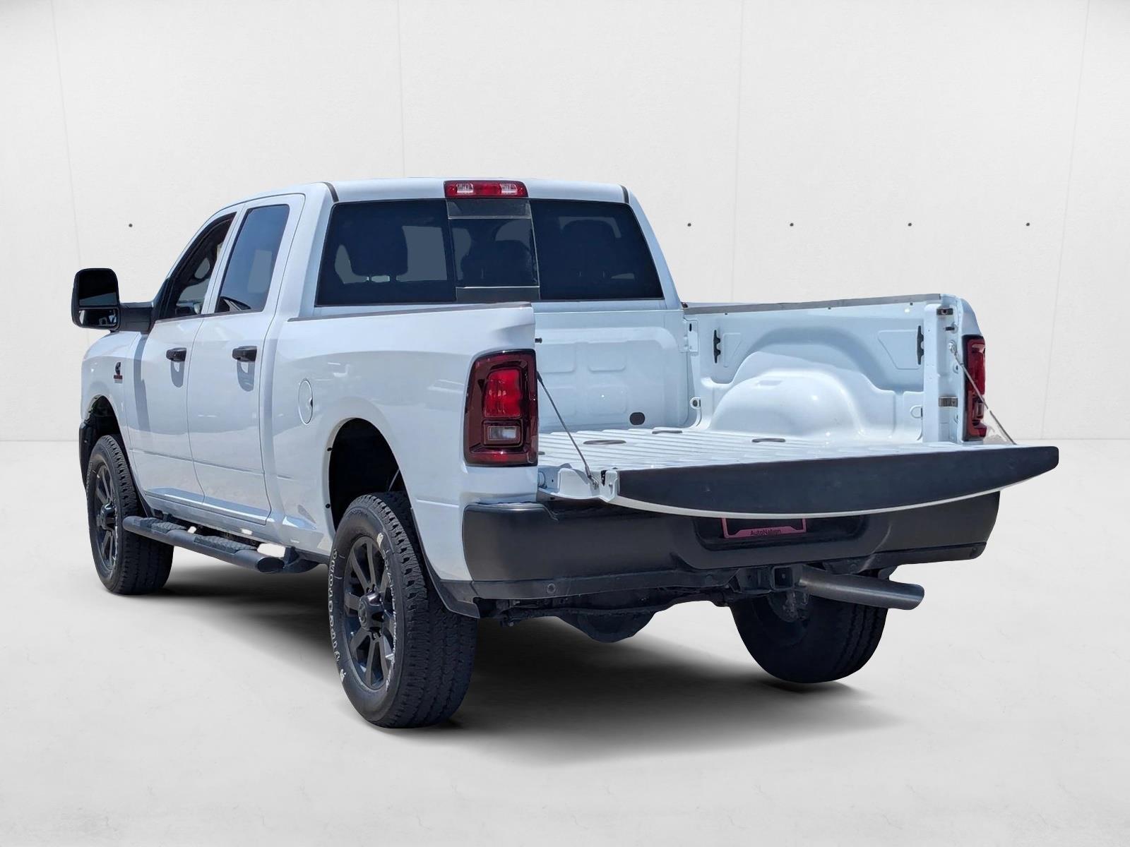 2025 RAM 2500 Tradesman - Photo 9