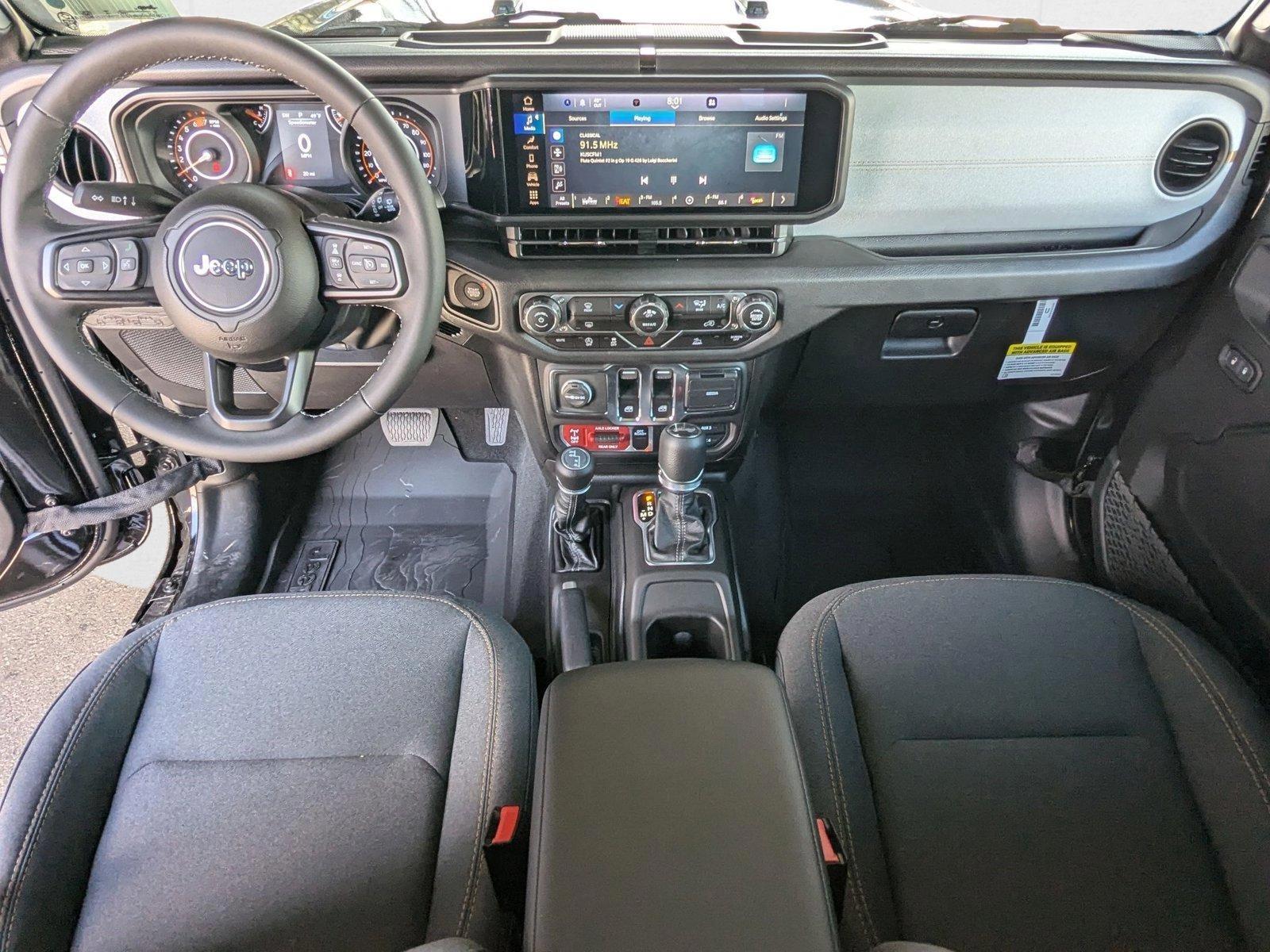 2025 Jeep Wrangler 2-Door Willys - Photo 14