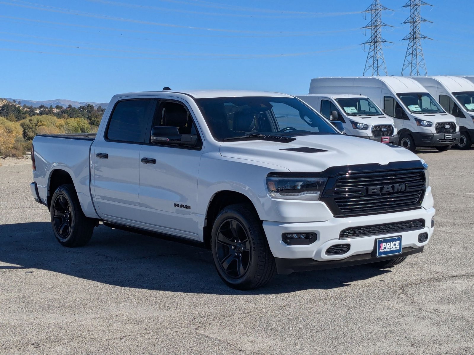 2023 Ram 1500 Laramie photo 3