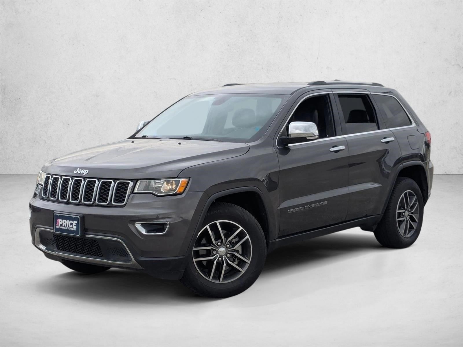 2018 Jeep Grand Cherokee Limited's photo