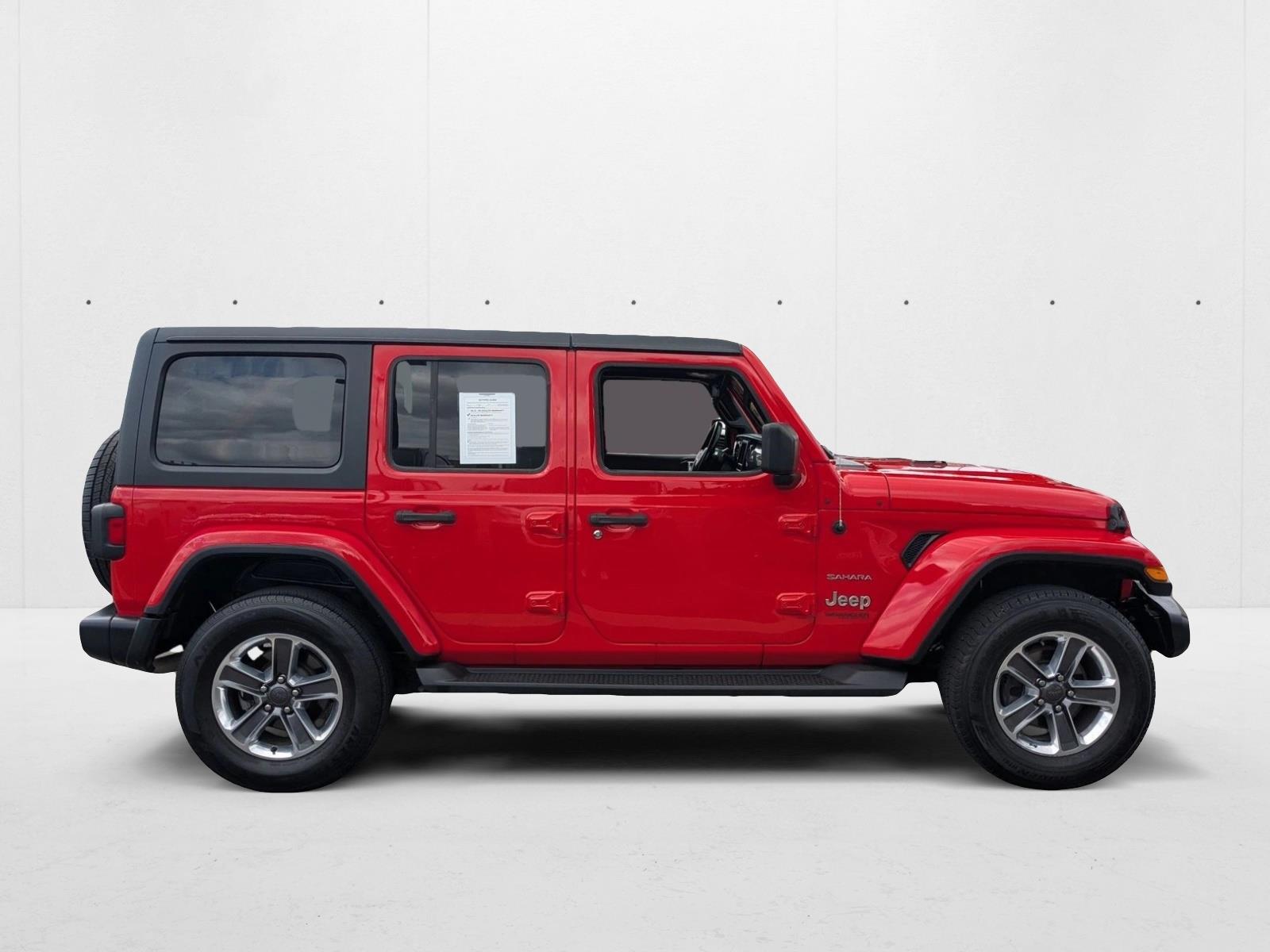 2021 Jeep Wrangler Unlimited Sahara photo 4