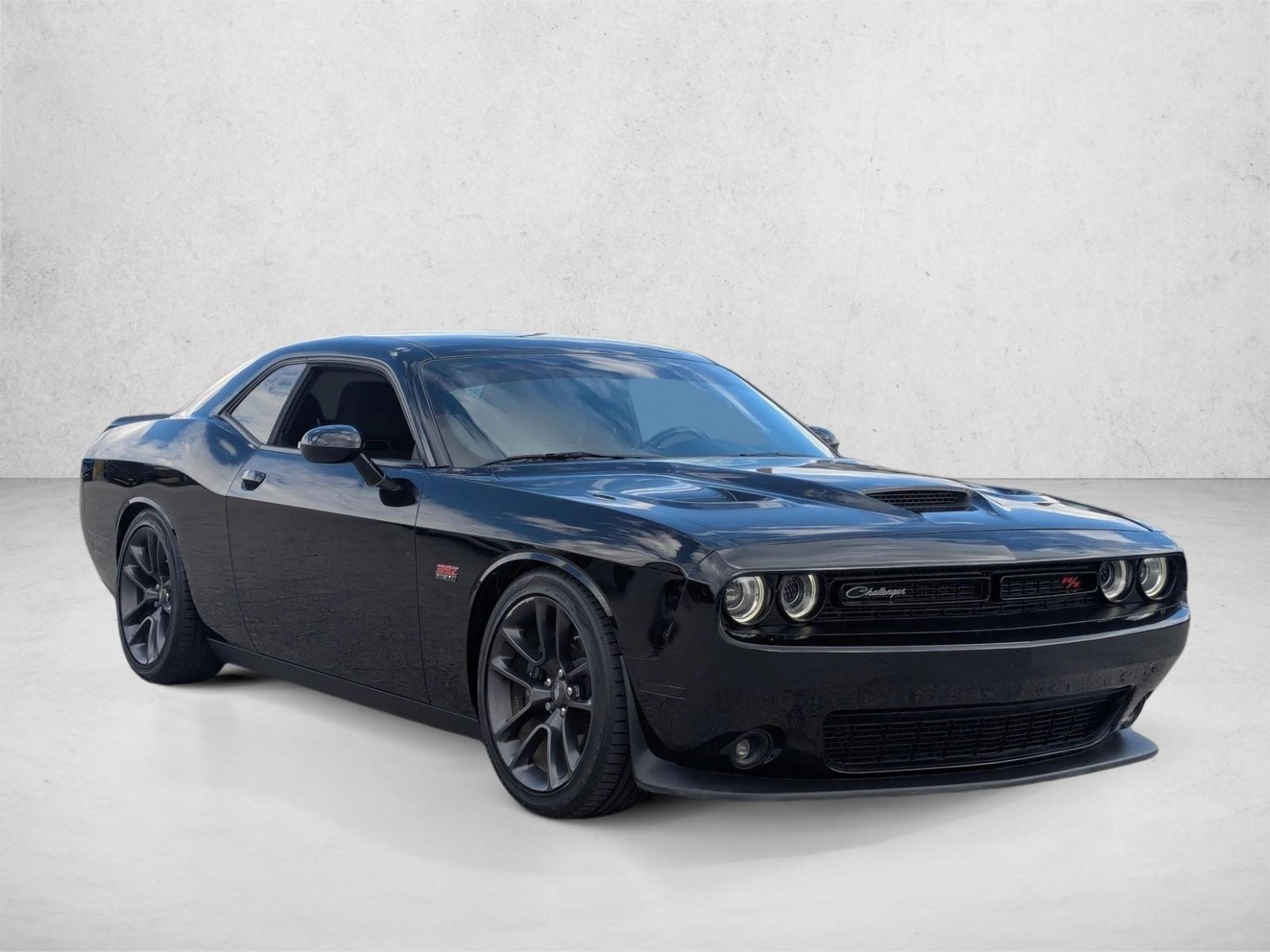 2021 Dodge Challenger R/T Scat Pack photo 3