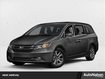 2016 Honda Odyssey Touring Elite Mini-van Passenger