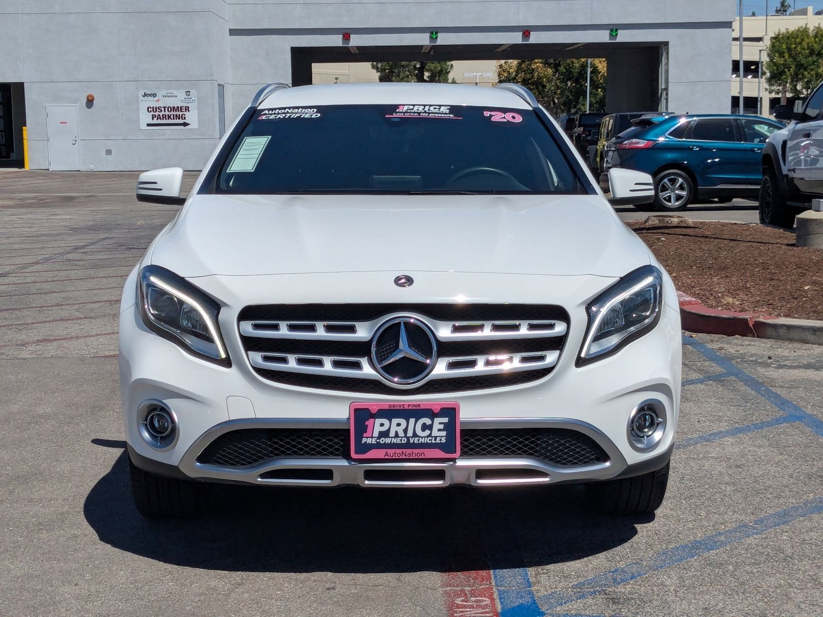2020 Mercedes Benz GLA 250 photo 2