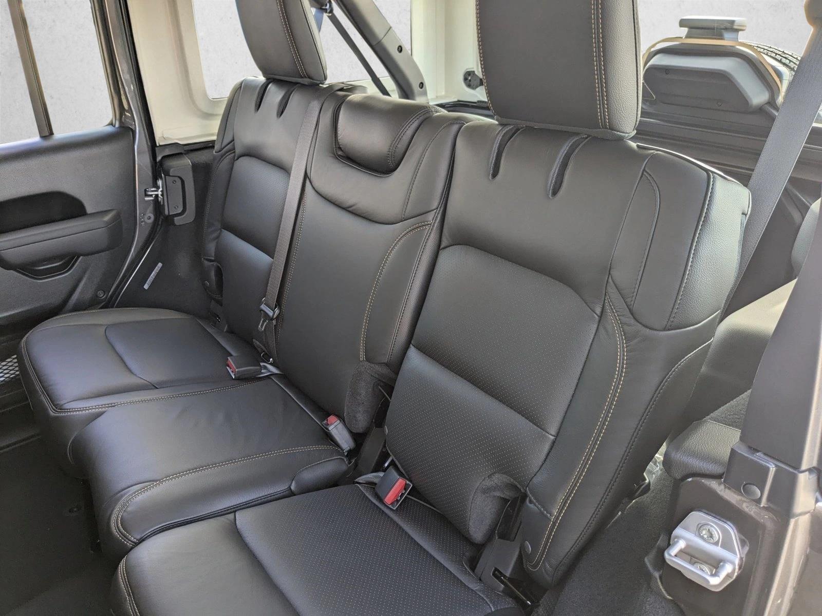 2026 Jeep Wrangler 4-Door Sport - Photo 15