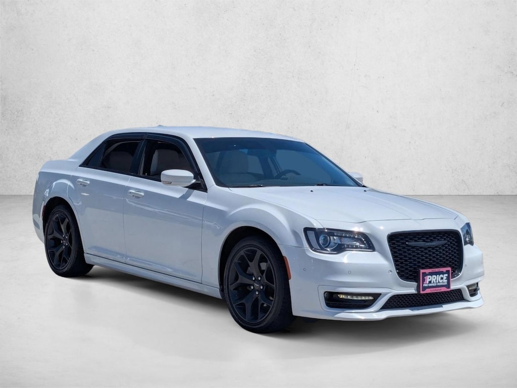 Certified 2023 Chrysler 300 Touring L 4dr Car
