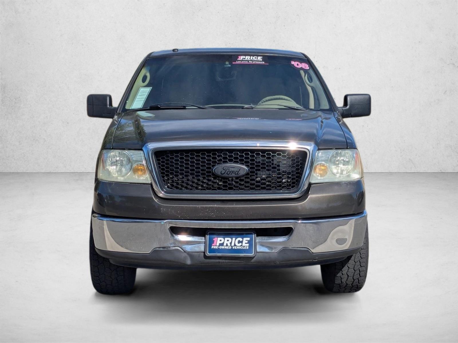 2008 Ford F-150 XLT photo 2