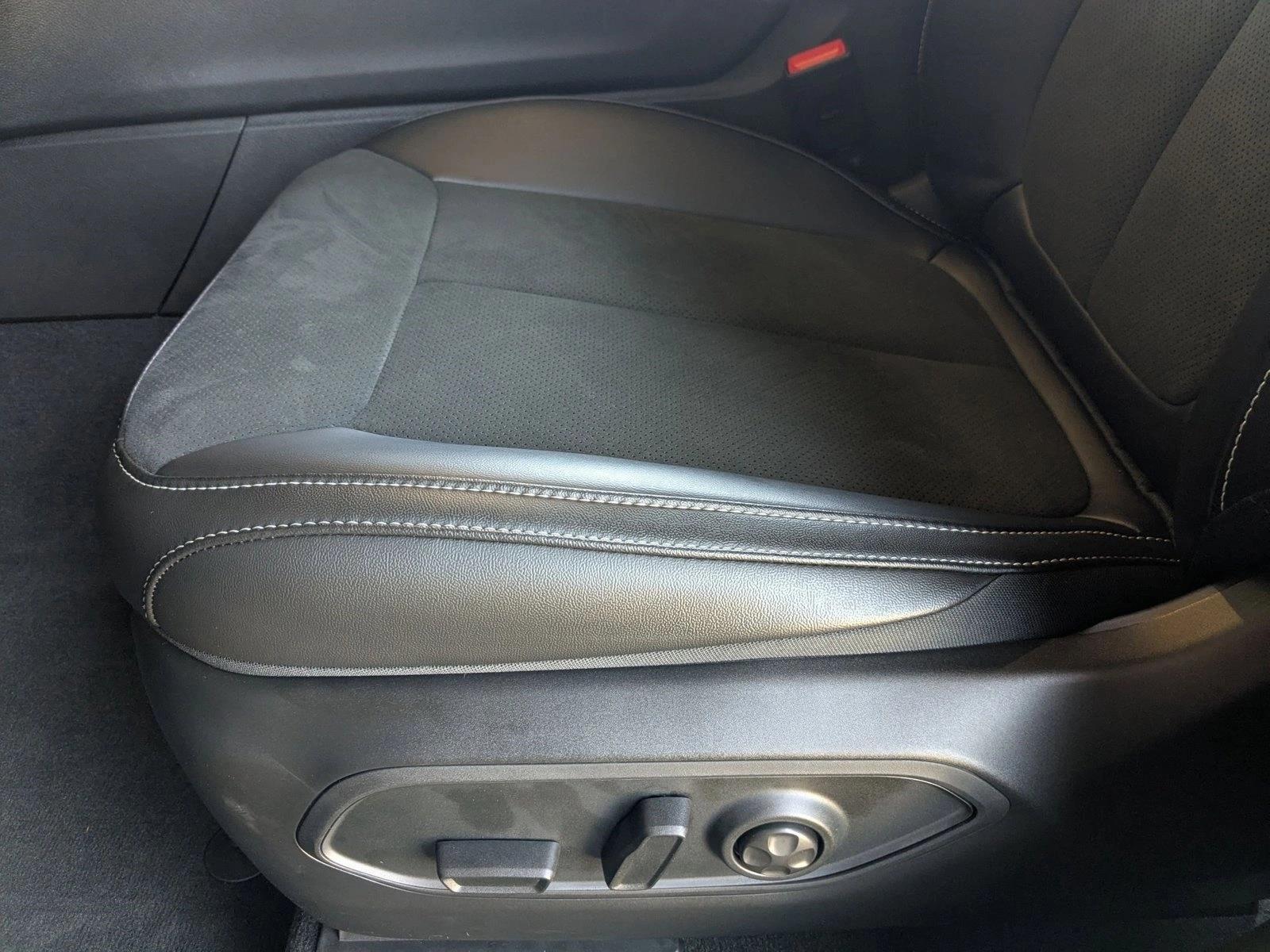 2025 Jeep Grand Cherokee Altitude X photo 4