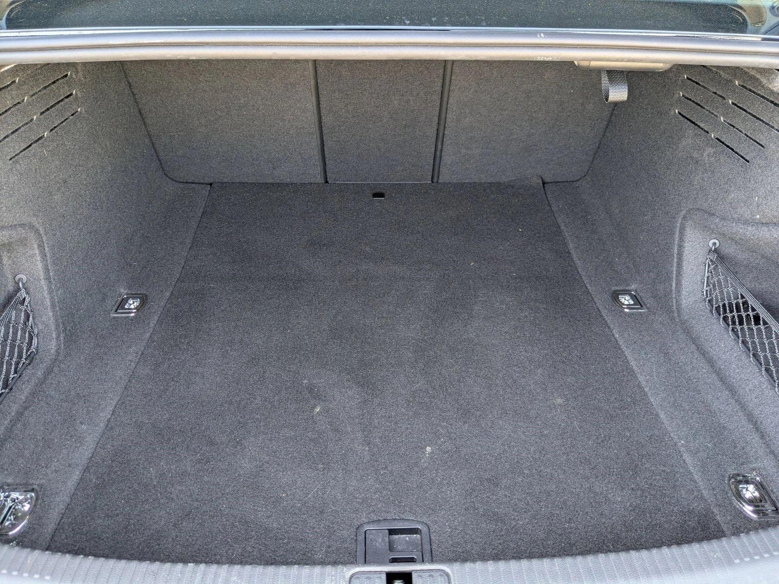 2023 Audi A4 Sedan Premium photo 5