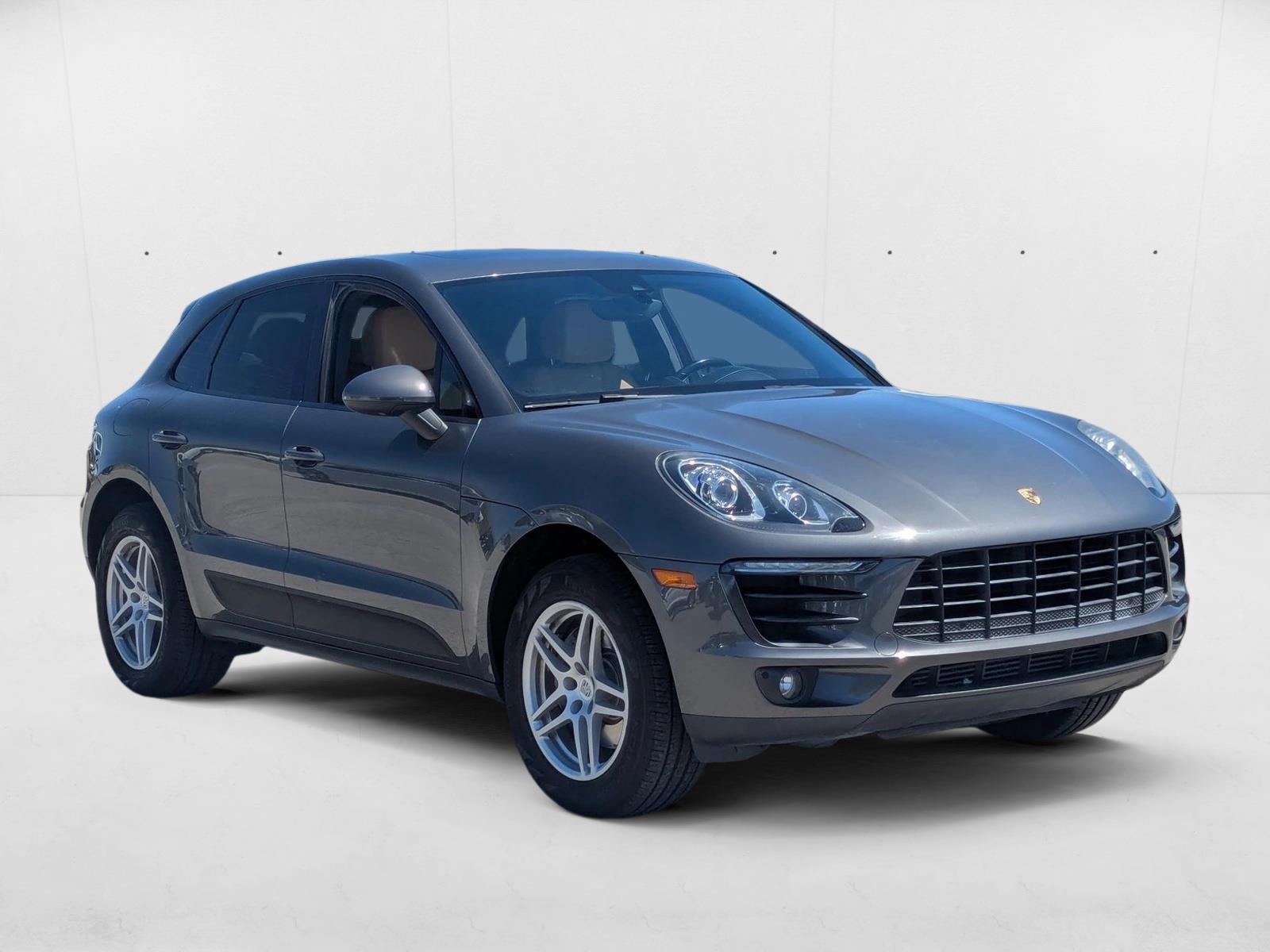2018 Porsche Macan photo 3