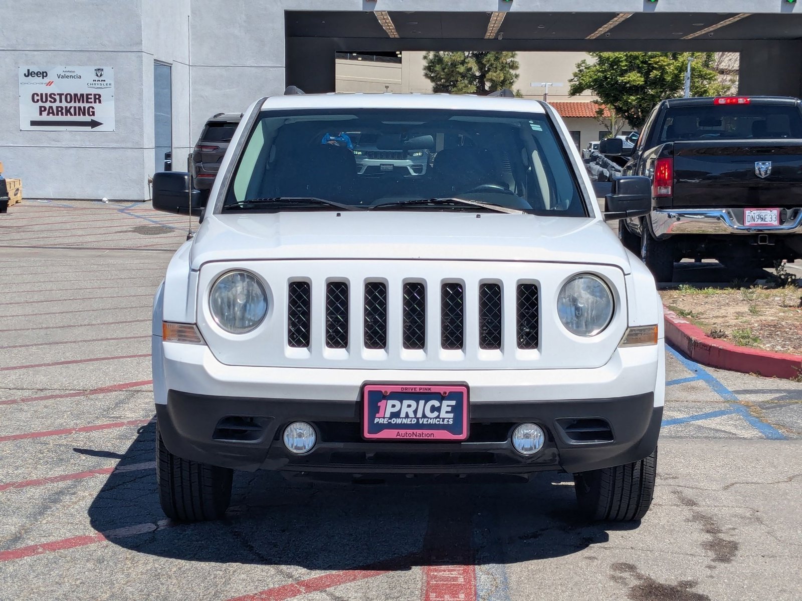 2014 Jeep Patriot Latitude photo 2
