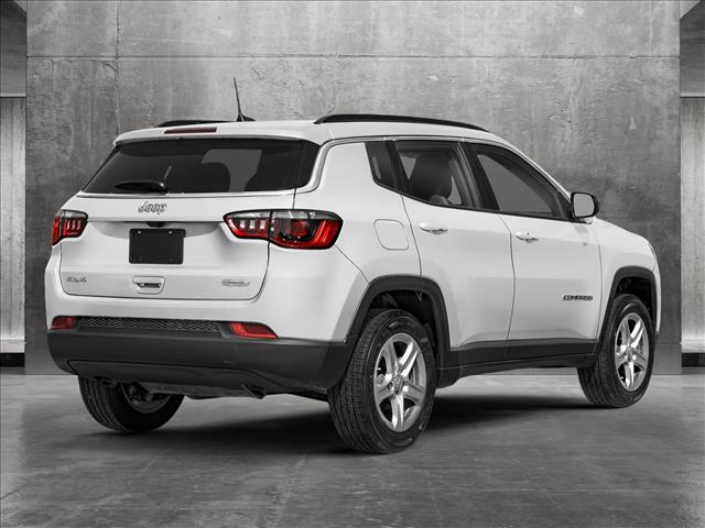 2025 Jeep Compass Latitude photo 2