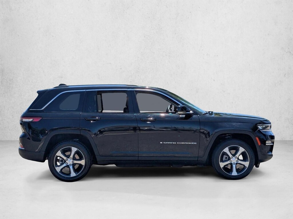 Used 2022 Jeep Grand Cherokee 4xe Sport Utility