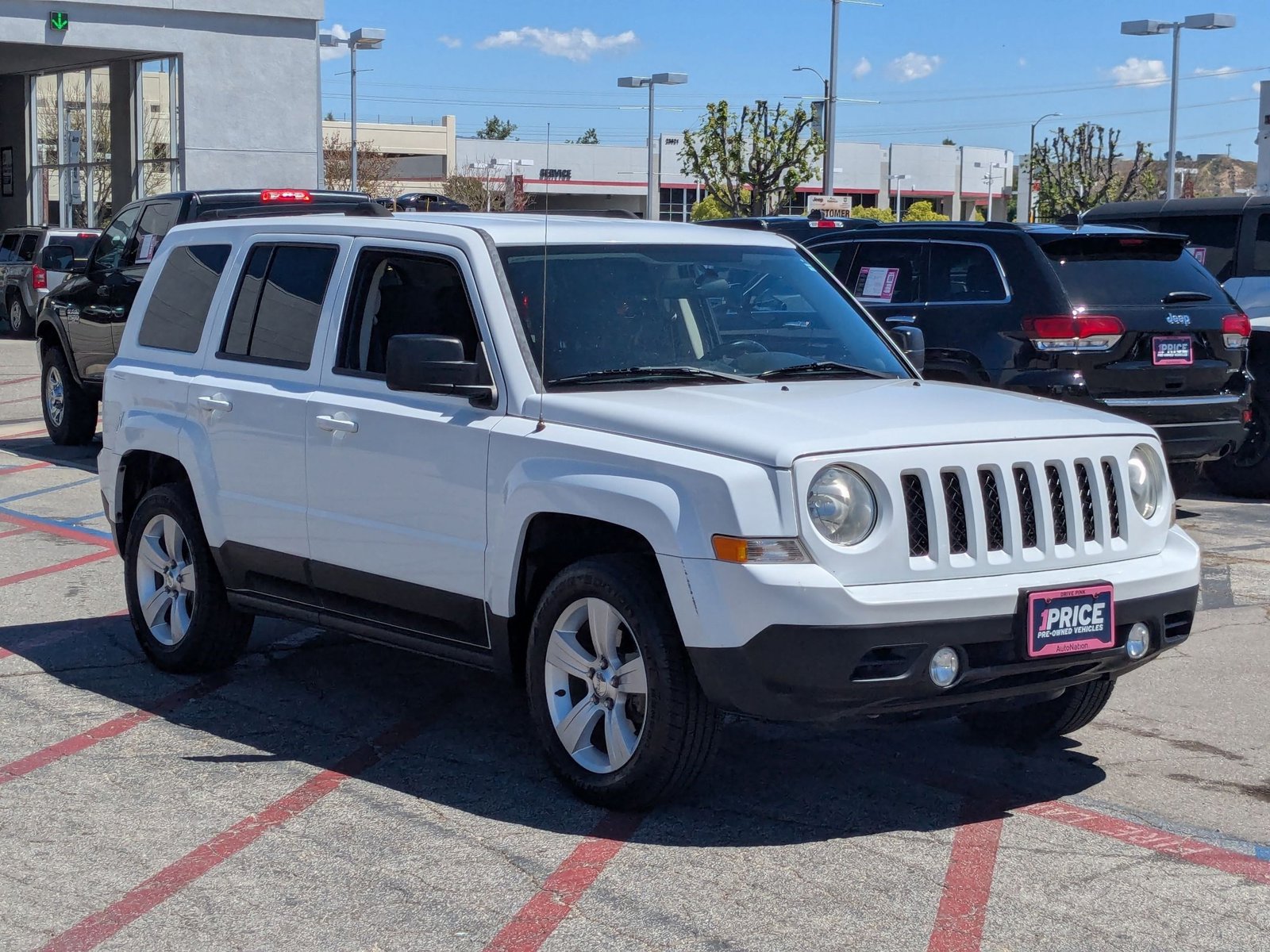 2014 Jeep Patriot Latitude photo 3
