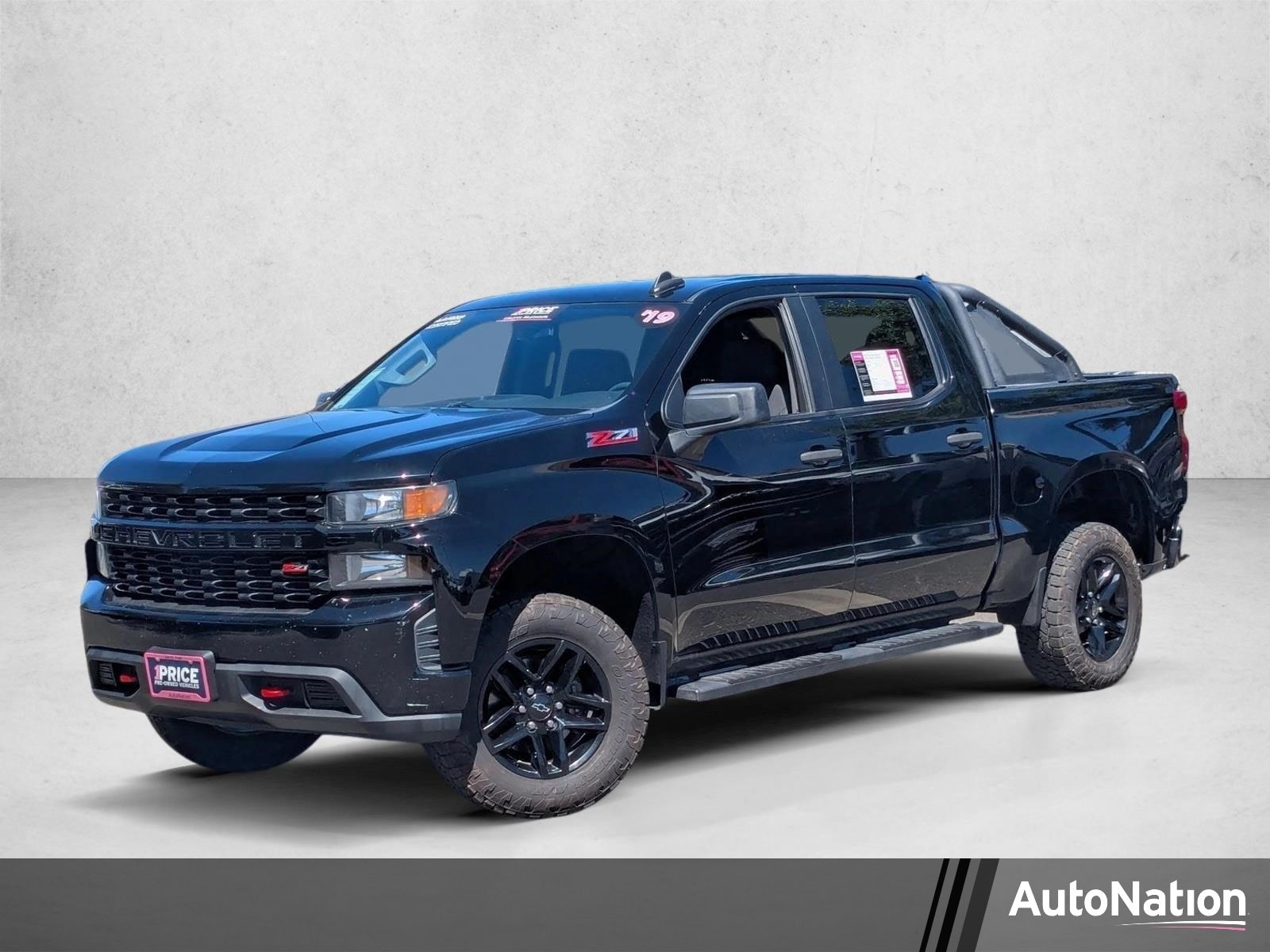 2019 Chevrolet Silverado 1500 Custom Trail Boss 4X4 Crew Cab Short Box's photo