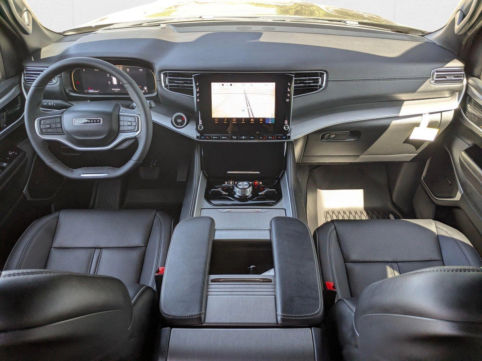 2025 Jeep Wagoneer Series II - Photo 15