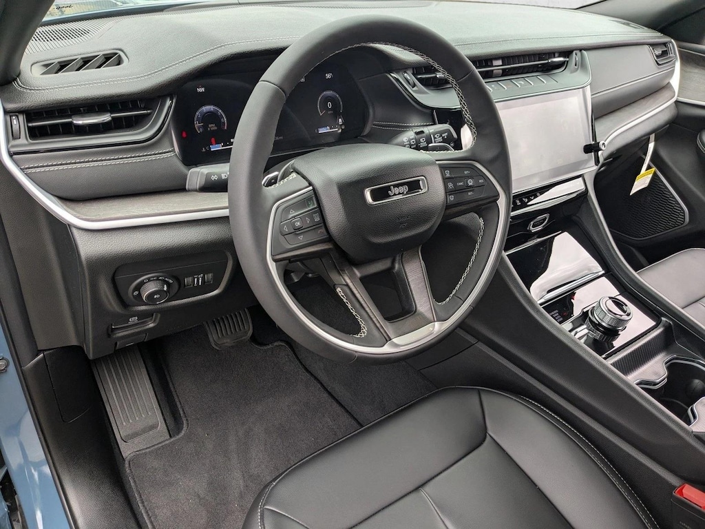 New 2026 Jeep Grand Cherokee L Limited SUV