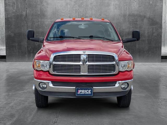 2004 Dodge Ram 3500 SLT photo 2