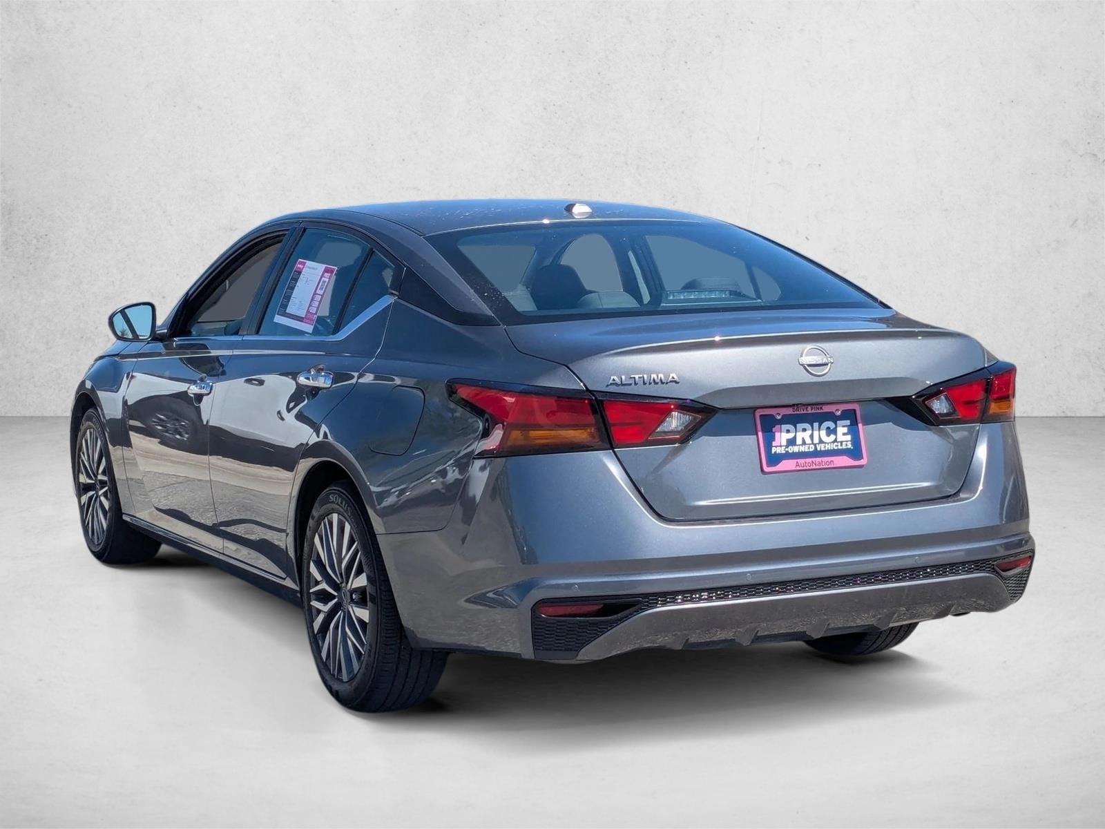 2025 Nissan Altima SV photo 3