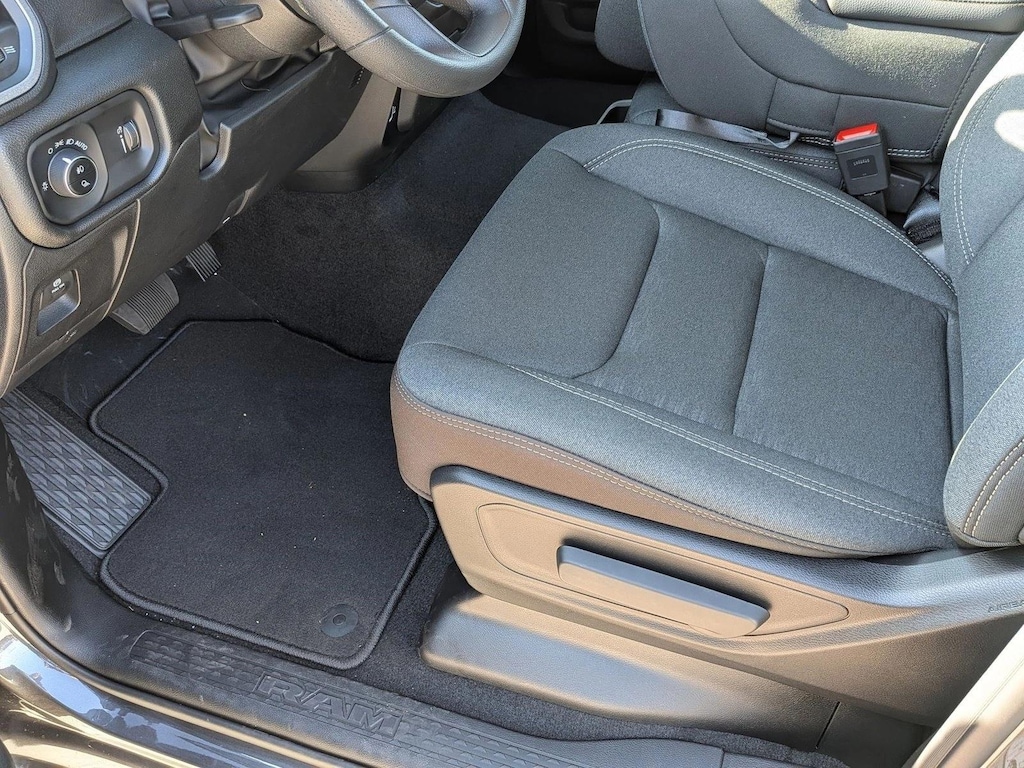 New 2026 Ram 1500 Express Truck Crew Cab