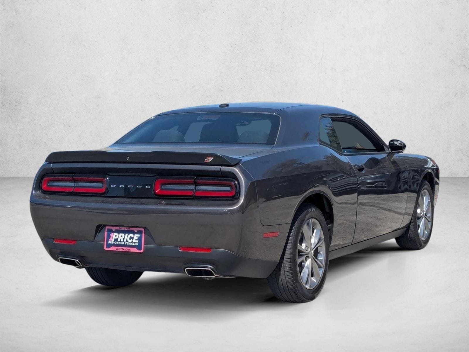 2023 Dodge Challenger SXT photo 5