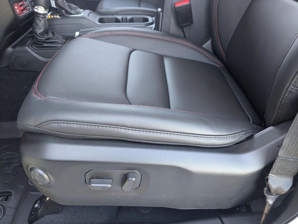 New 2026 Jeep Wrangler Rubicon X SUV