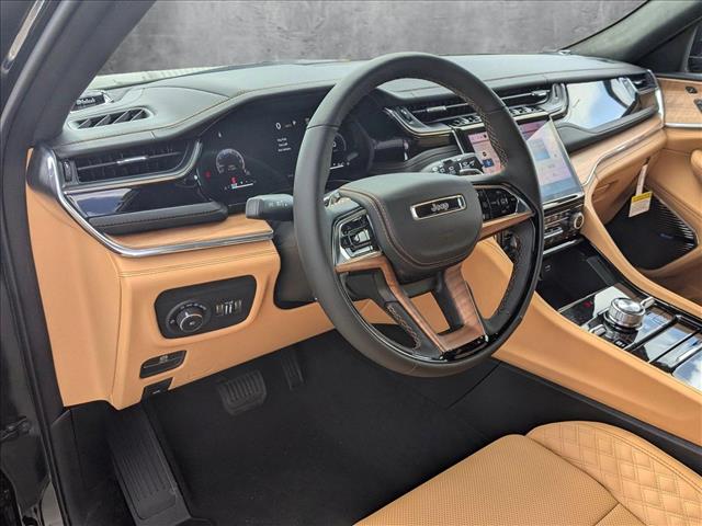 2025 Jeep Grand Cherokee L Summit Reserve photo 3