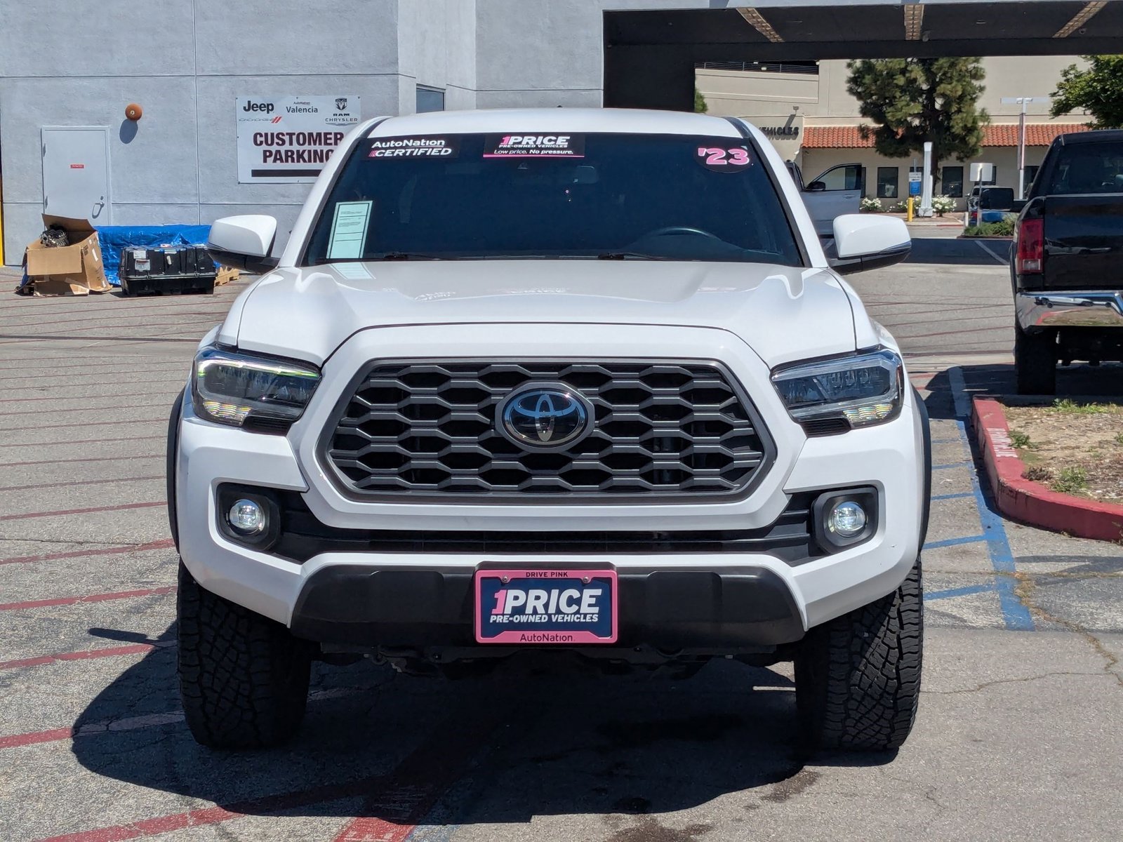 2023 Toyota Tacoma TRD Off Road photo 2