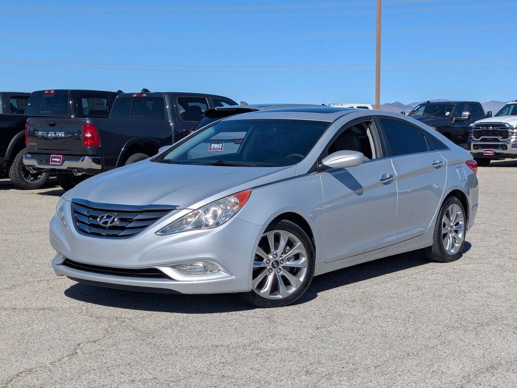 Used 2011 Hyundai Sonata SE 4dr Car