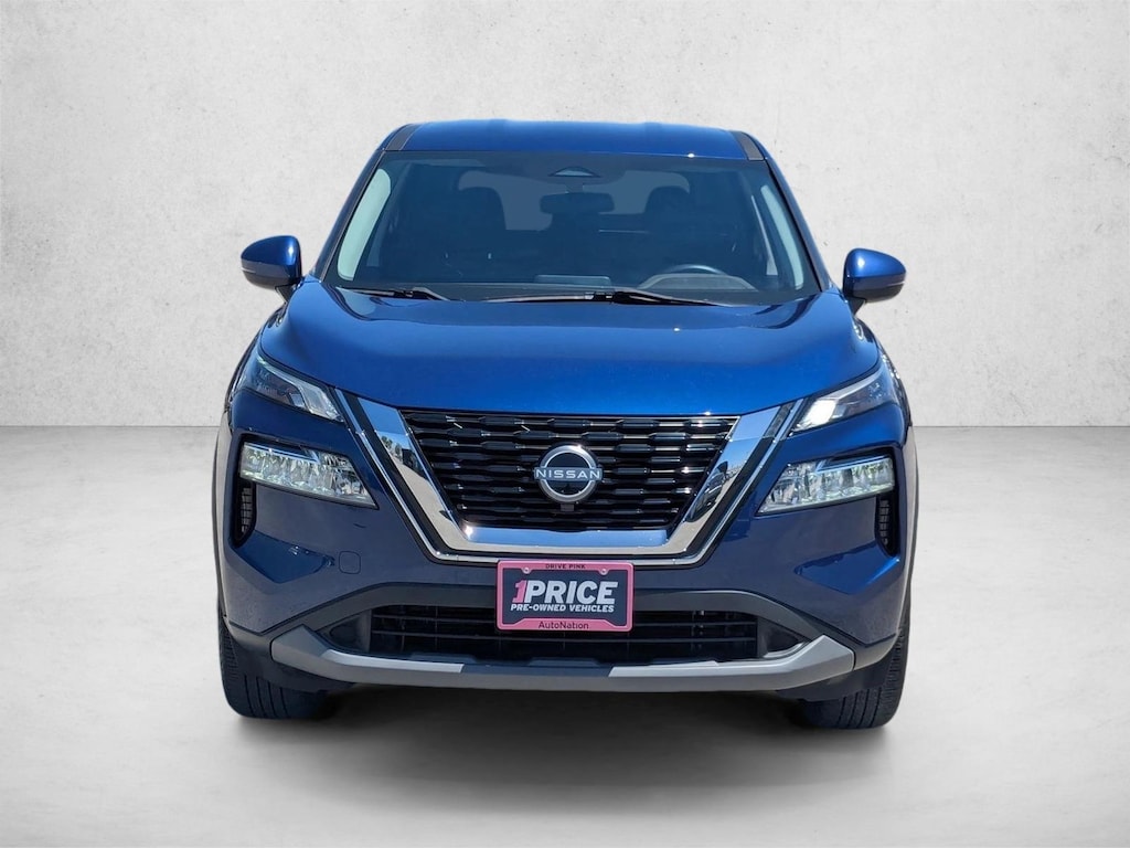 Used 2022 Nissan Rogue SV Sport Utility