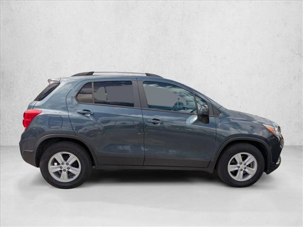 Used 2021 Chevrolet Trax LT SUV