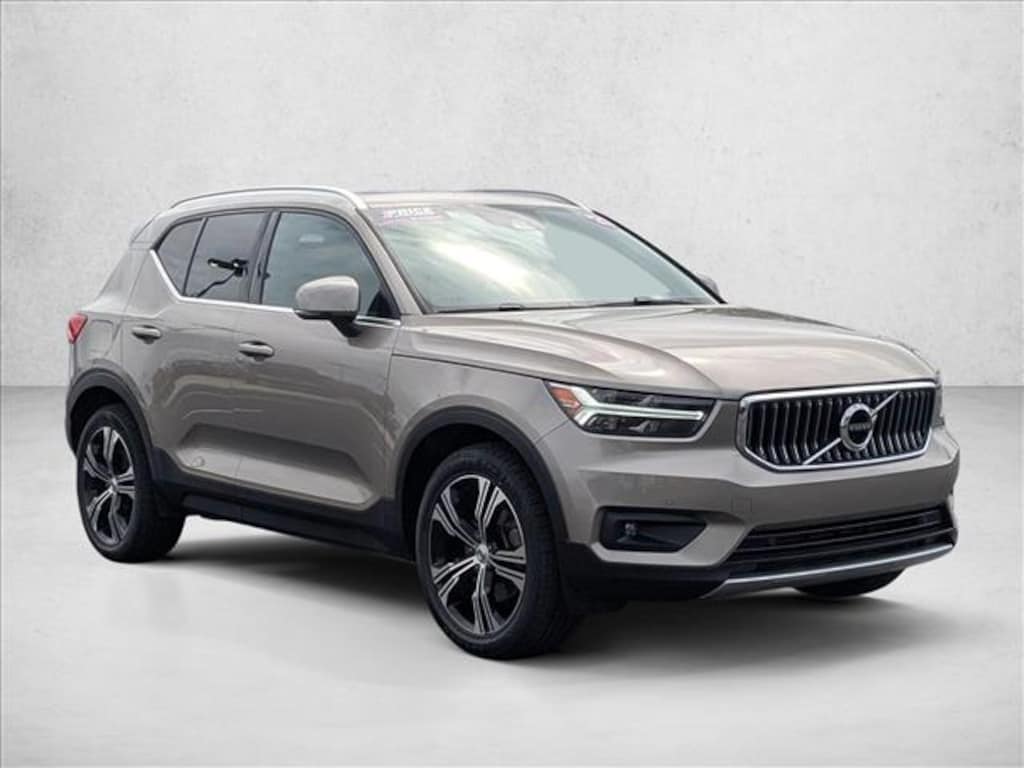 Used 2021 Volvo XC40 Inscription SUV