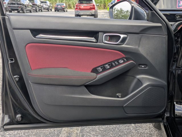 2022 Honda Civic Si photo 2