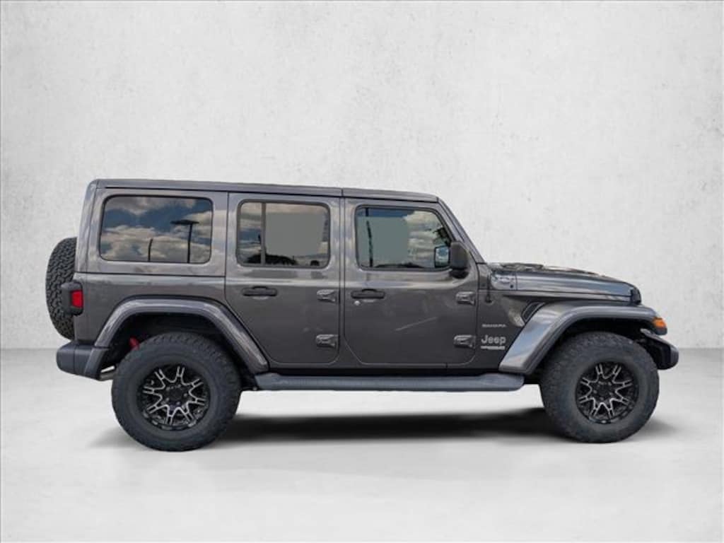 Used 2018 Jeep Wrangler Sahara SUV
