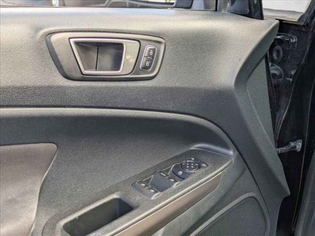 Used 2020 Ford EcoSport SE SUV