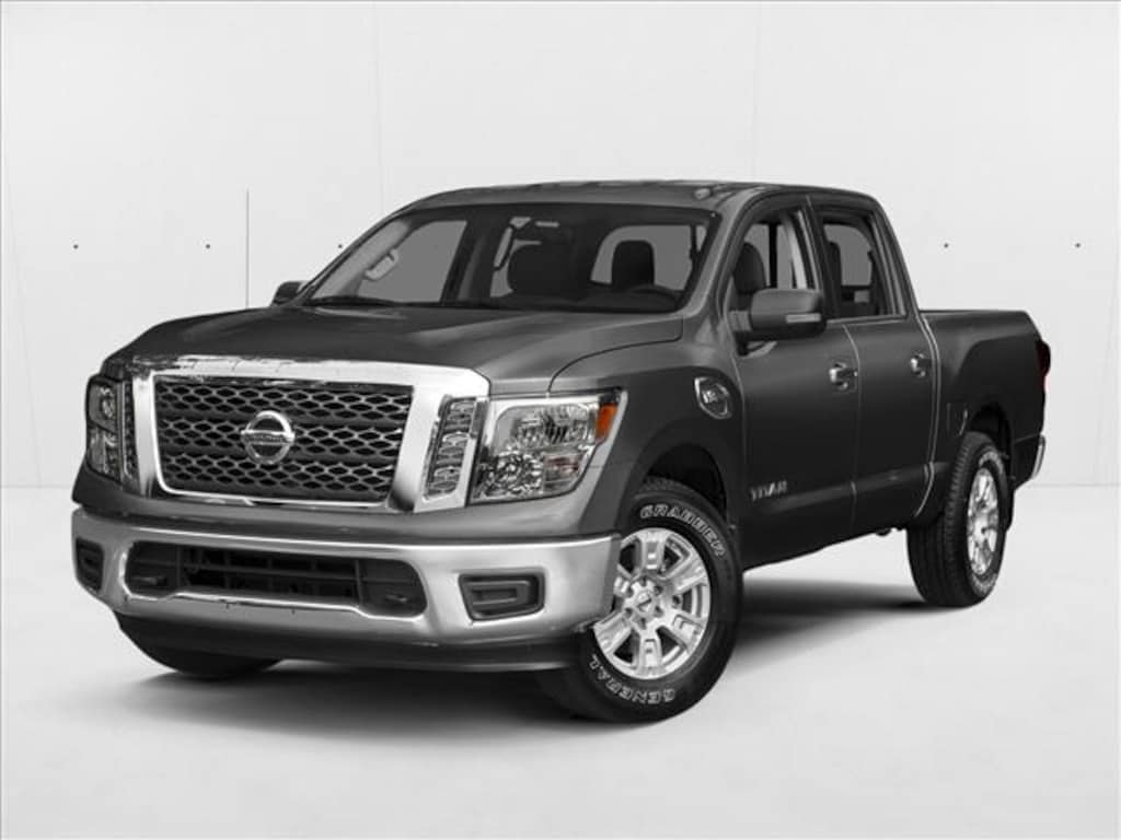 Used 2017 Nissan Titan SV Truck Crew Cab