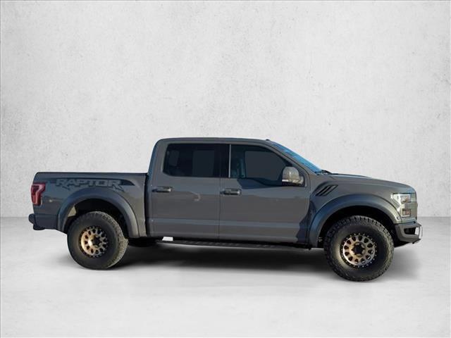 2018 Ford F-150 Raptor photo 4
