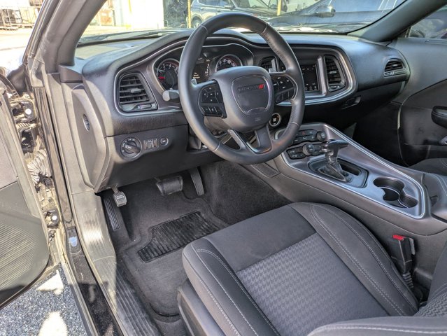 2018 Dodge Challenger SXT photo 4