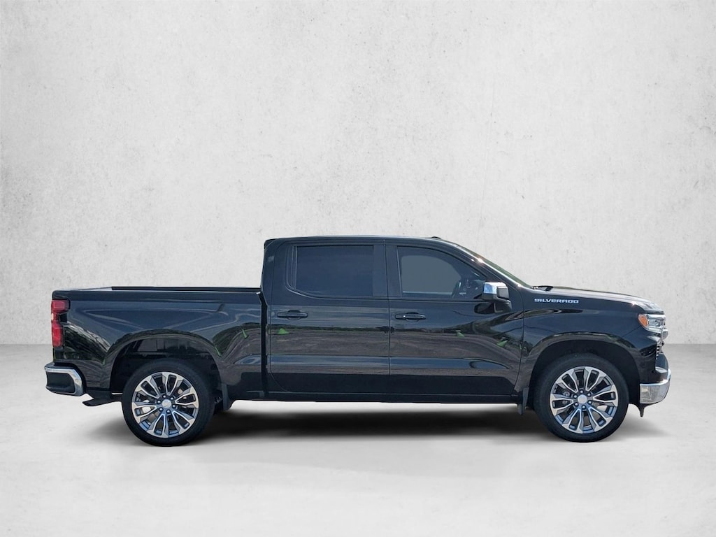 Used 2023 Chevrolet Silverado 1500 LT Truck Crew Cab