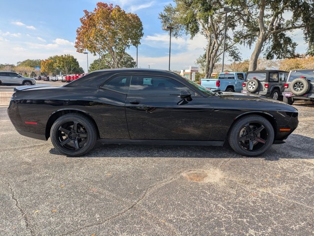 2018 Dodge Challenger SXT photo 4