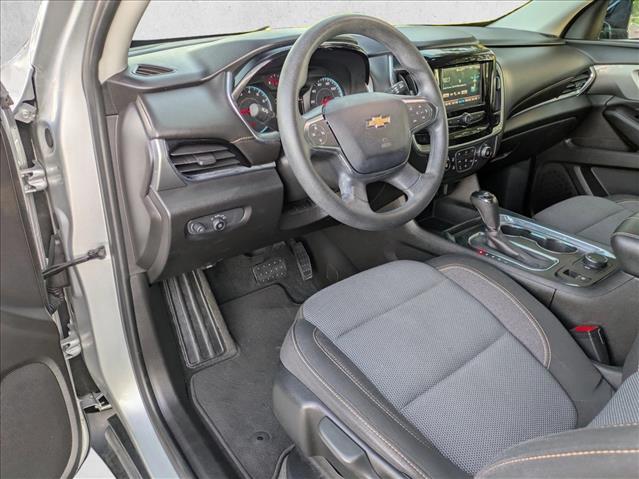 2019 Chevrolet Traverse LS photo 4