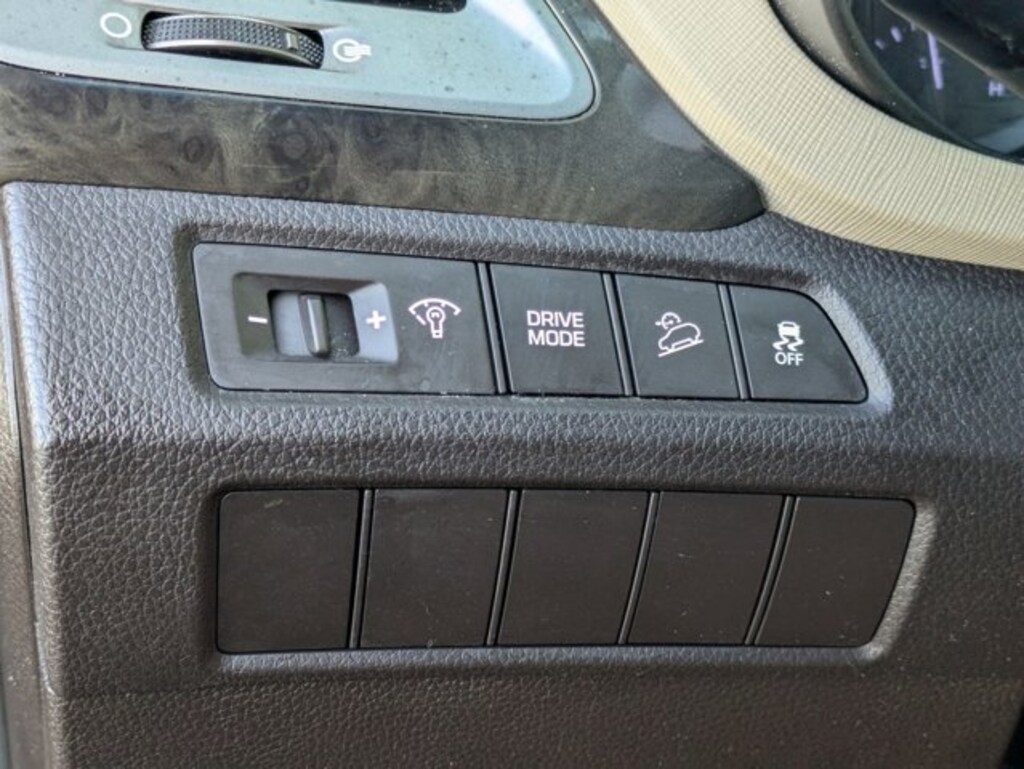 Used 2018 Hyundai Santa Fe Sport 2.4L SUV