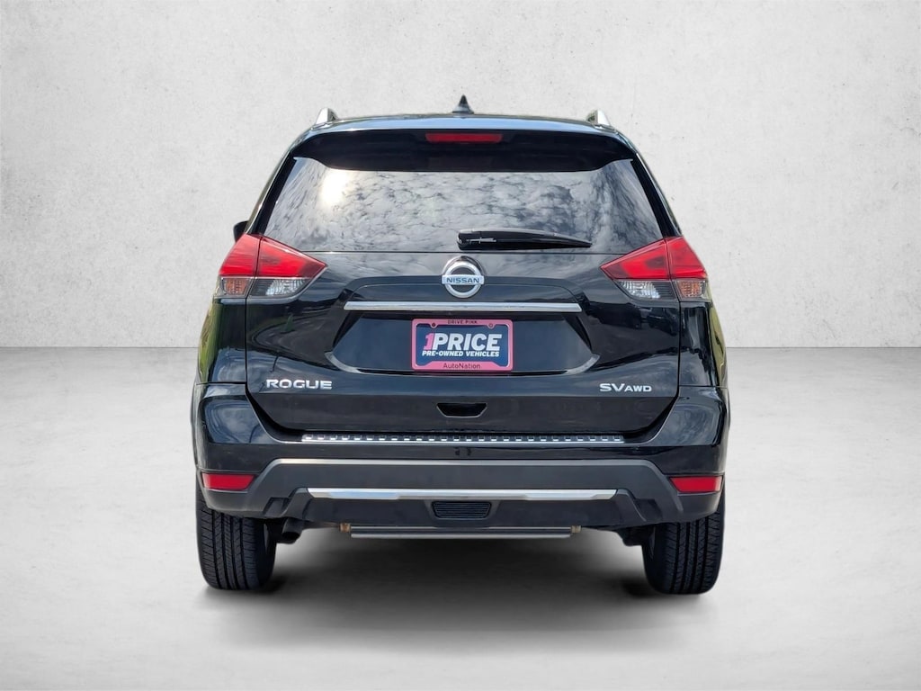 Used 2017 Nissan Rogue SV SUV