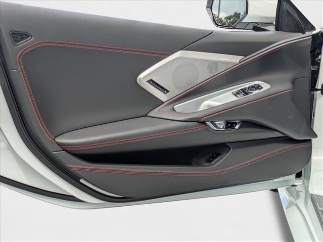 2022 Chevrolet Corvette Stingray 3LT photo 3