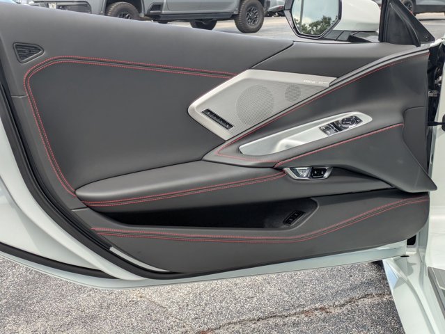 2022 Chevrolet Corvette Stingray 3LT photo 3