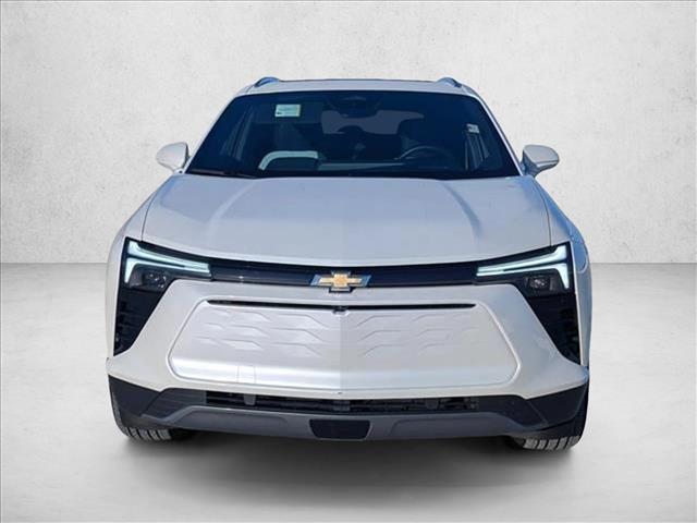 2024 Chevrolet Blazer EV photo 2