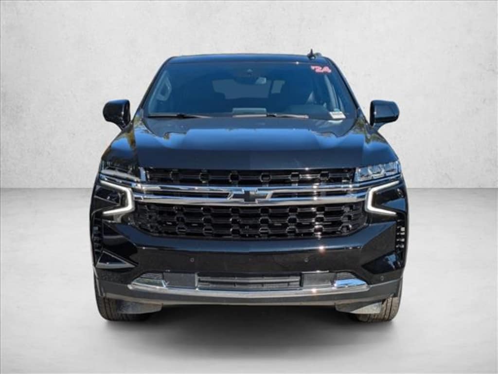 Used 2024 Chevrolet Suburban LS SUV