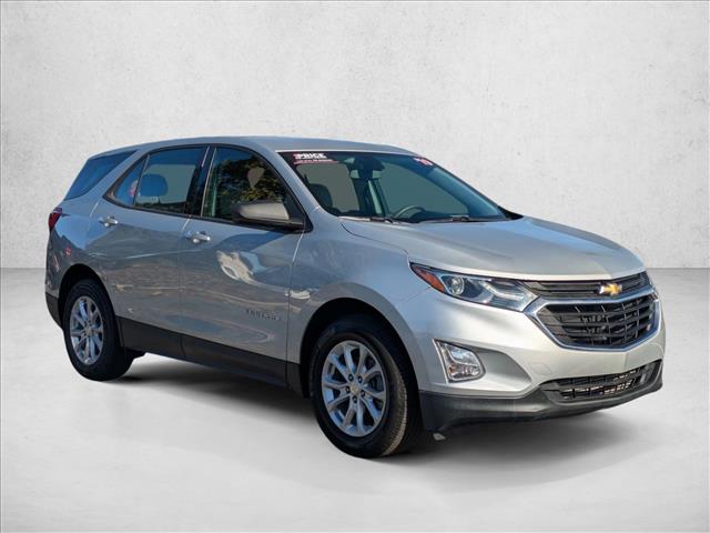 2019 Chevrolet Equinox LS photo 2