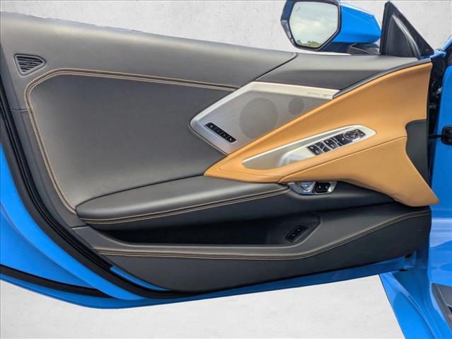 2022 Chevrolet Corvette Stingray 3LT Convertible photo 2